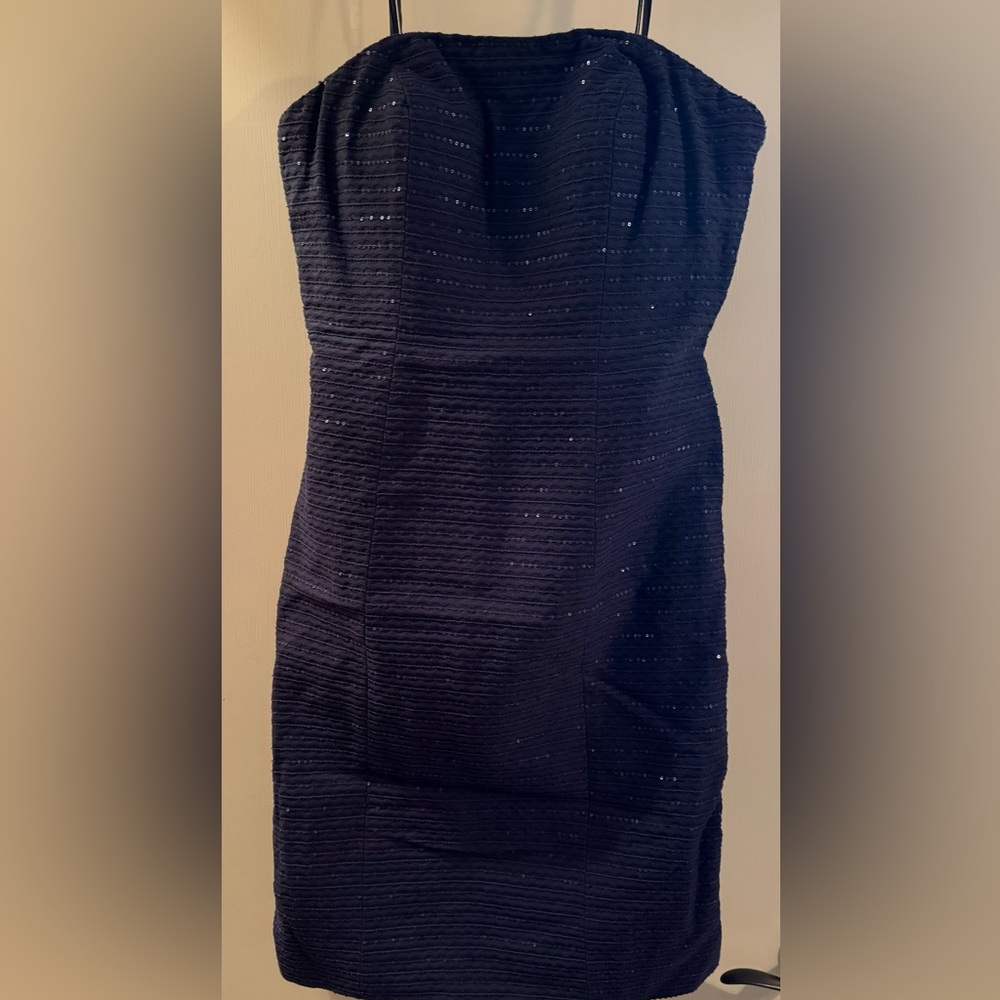 Theia size 4 strapless cocktail dress
